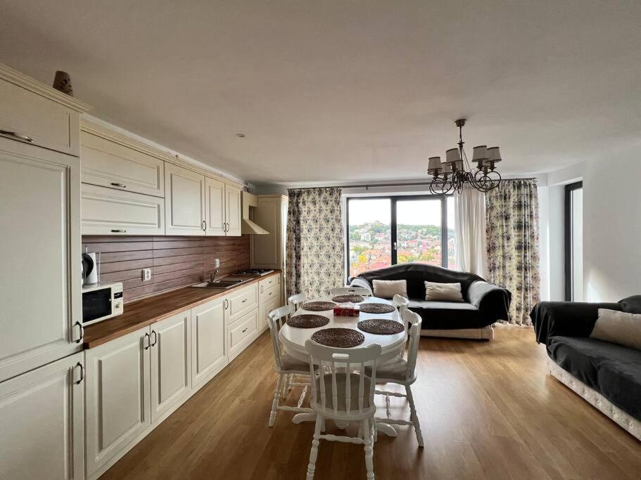 Central Apartment With Panoramic View Μπρασόβ Εξωτερικό φωτογραφία