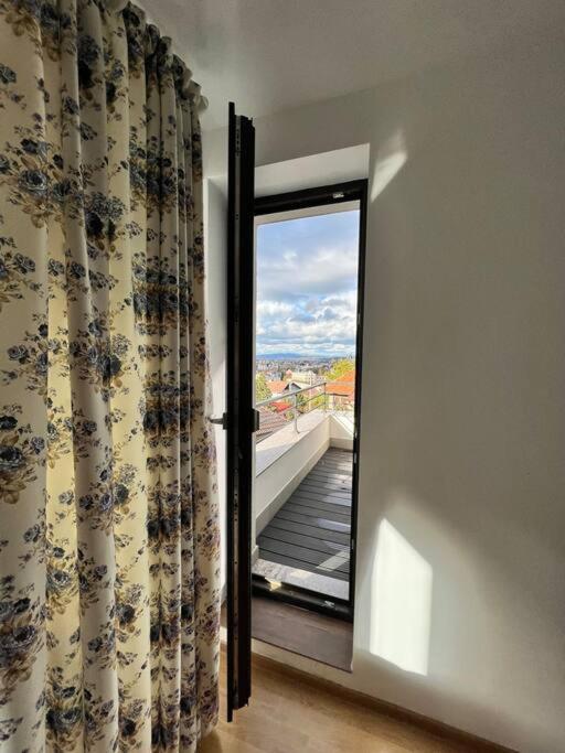 Central Apartment With Panoramic View Μπρασόβ Εξωτερικό φωτογραφία
